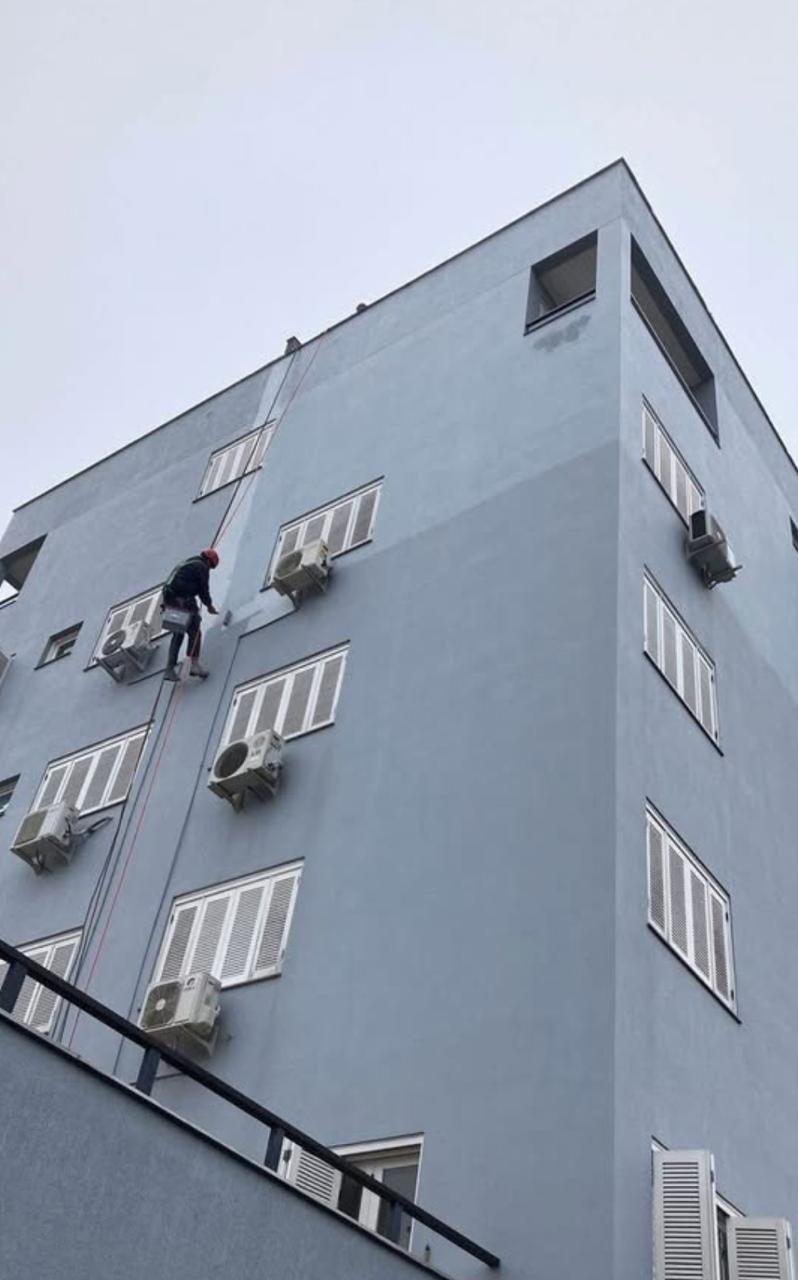 Facade restoration